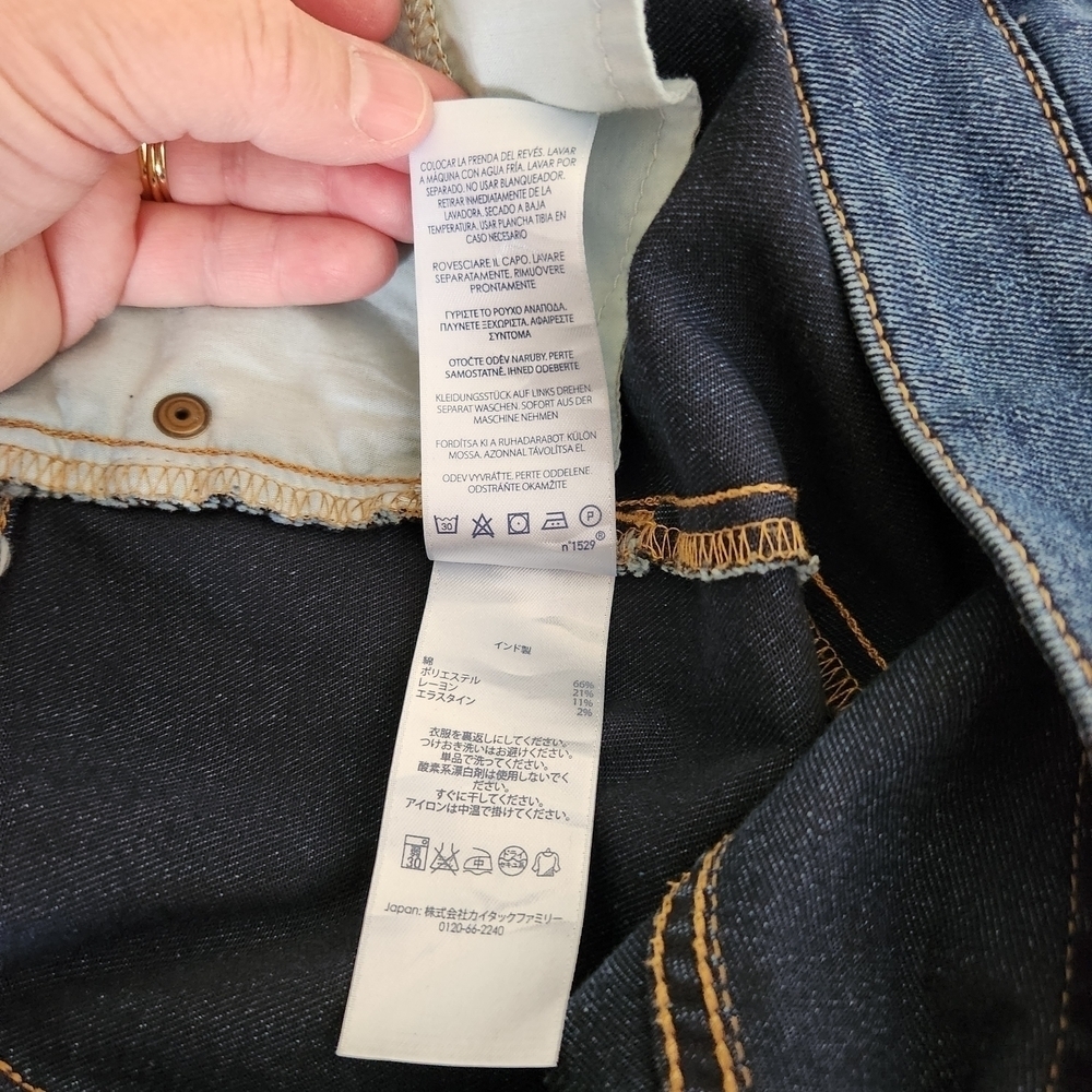 Chaps Women's Blue Denim Cropped Jeans - Picture 6 of 7